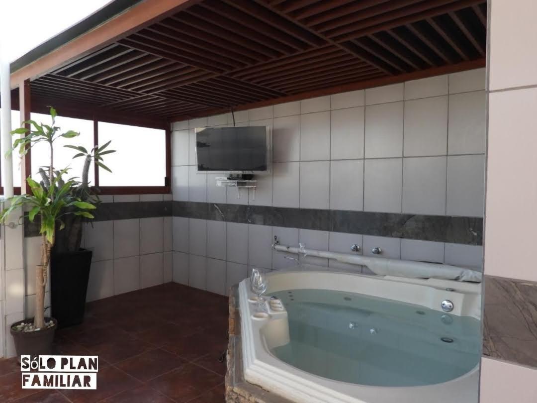 Bonita Casa En Condominio Con Alberca Y Acceso Al Lago Tequesquitengo Bagian luar foto